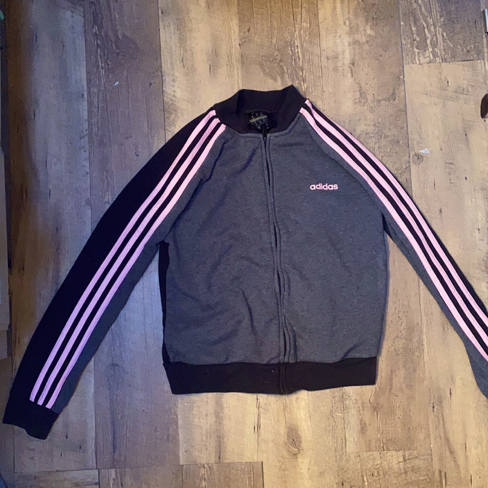 Never wear it! Only worn a couple times!